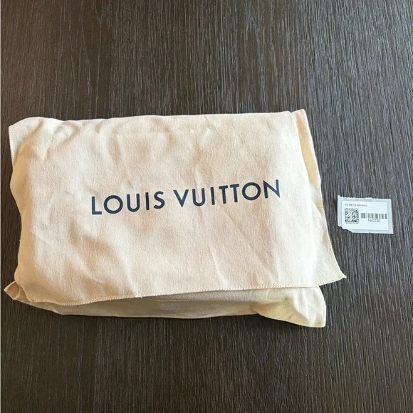 Louis Vuitton Brown Monogram Pochette Métis Crossbody Bag - Picture 4 of 16